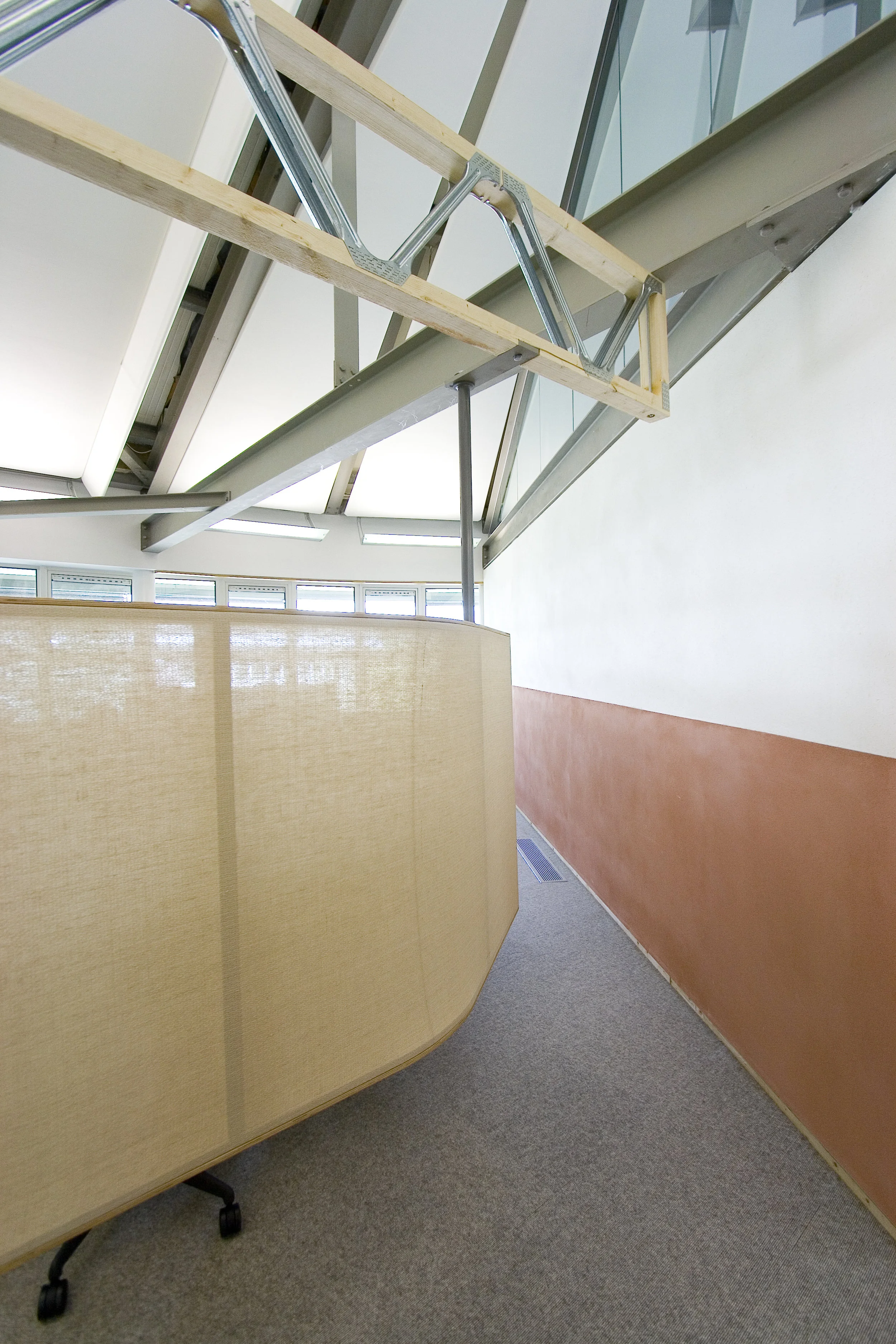  Fig. 3  Linen screens, clay plaster walls, eco-joists 