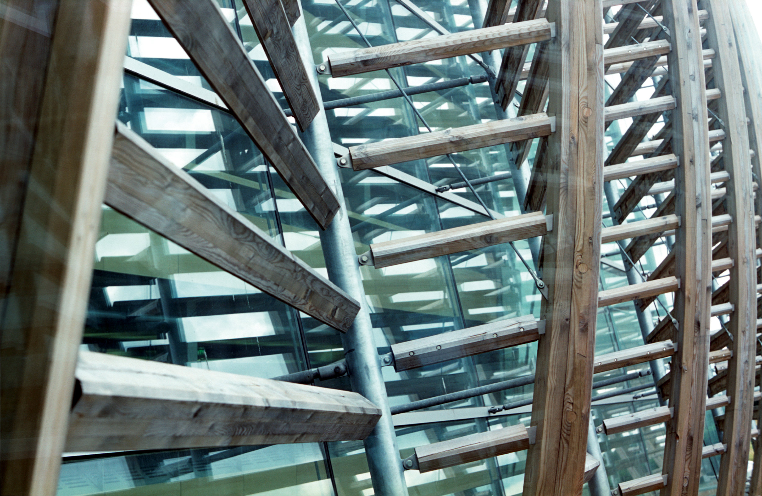 Fig. 19 truss structure detail Photograph : Peter Maybury