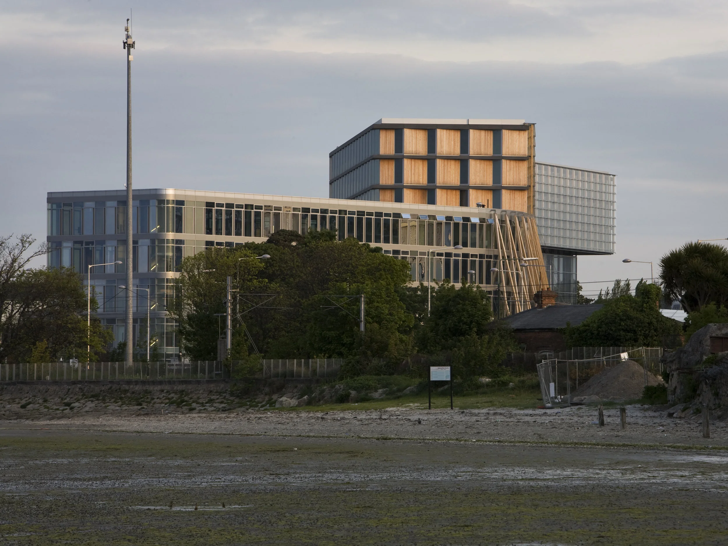 Fig. 7 view from sea shore to south, north facade hotel and hospital
