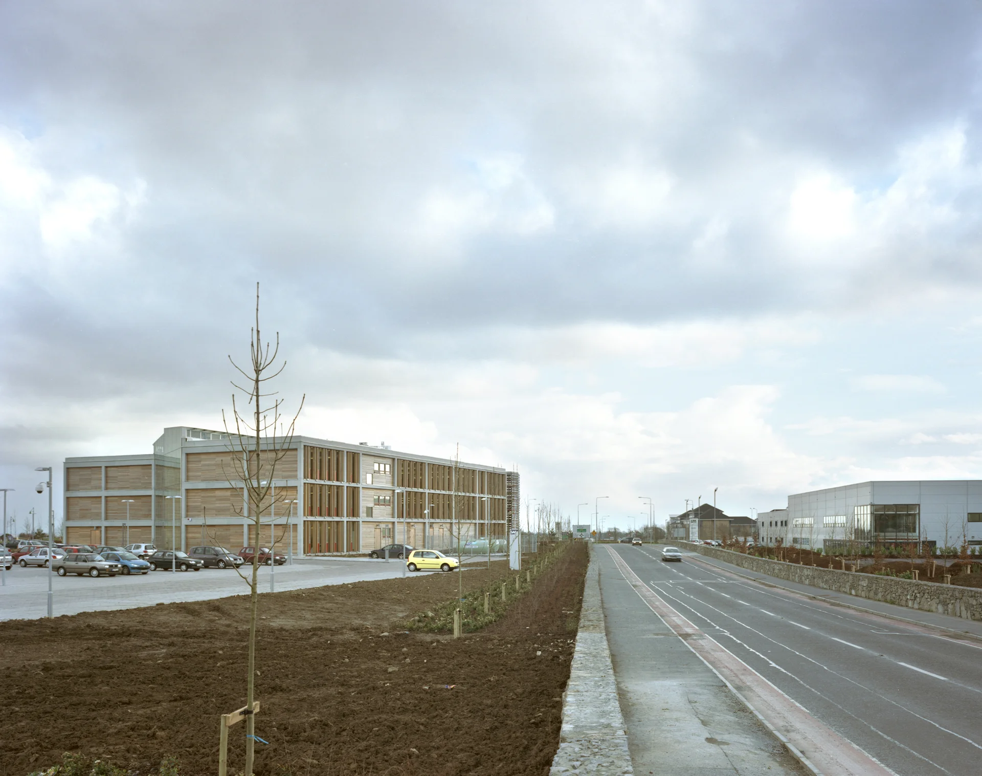 Fig. 14 Building’s North - South orientation pushes away from road geometry