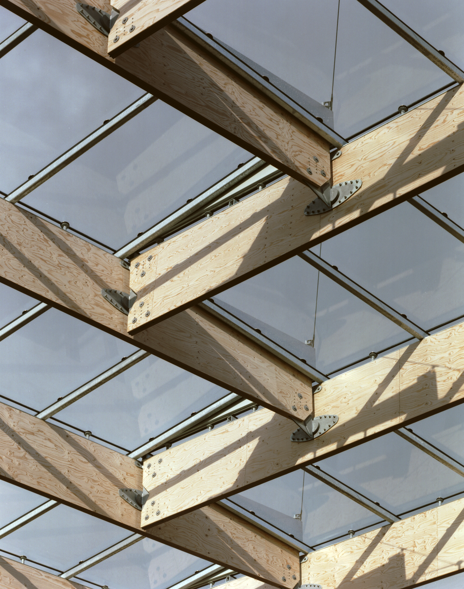 Fig. 6 LVL beam junction at mid-span of atrium glass assembly