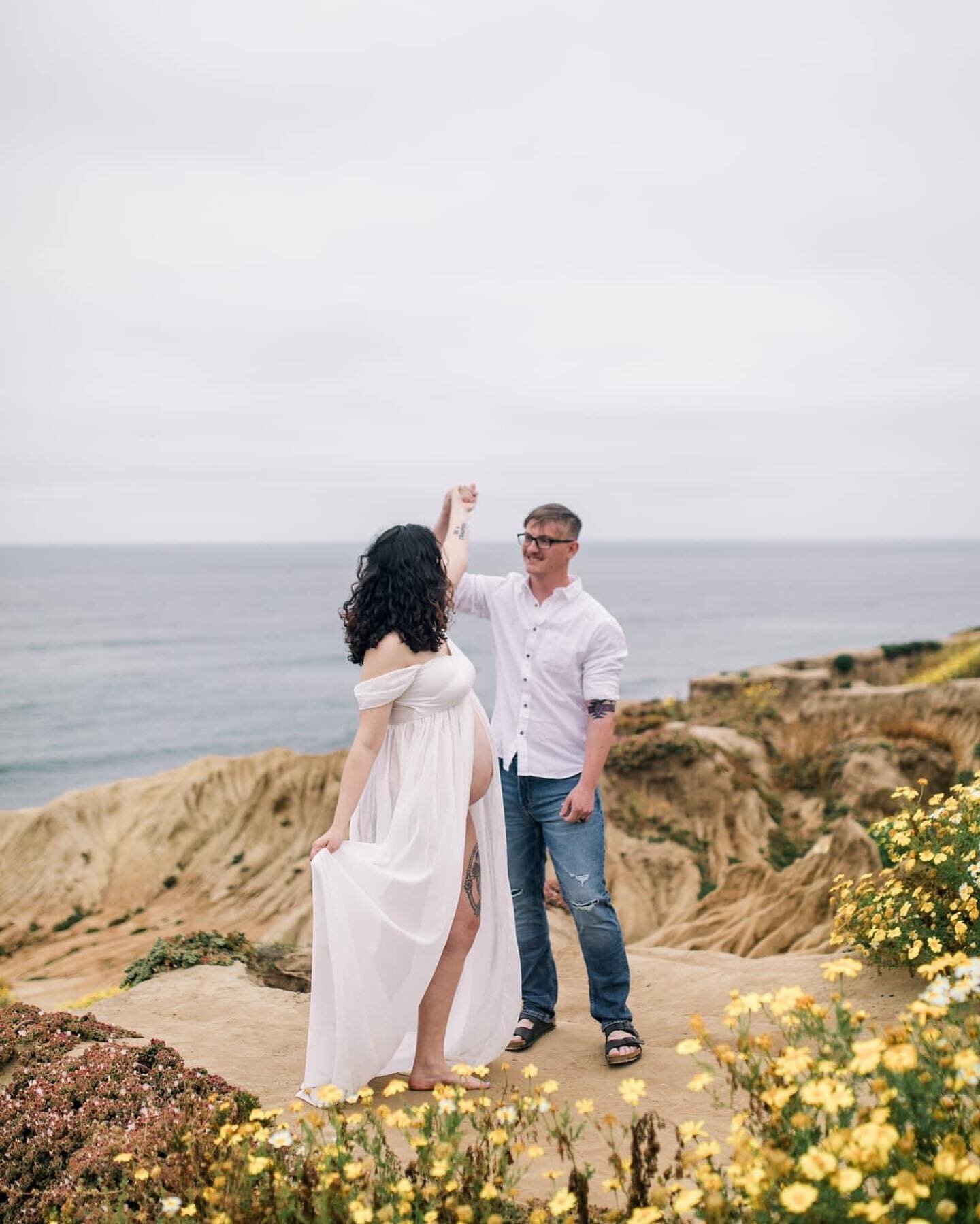Maternity session at Sunset Cliffs? Yes, please! 😍 So thankful for such amazing, kind, fun clients who trust me to capture these special moments.