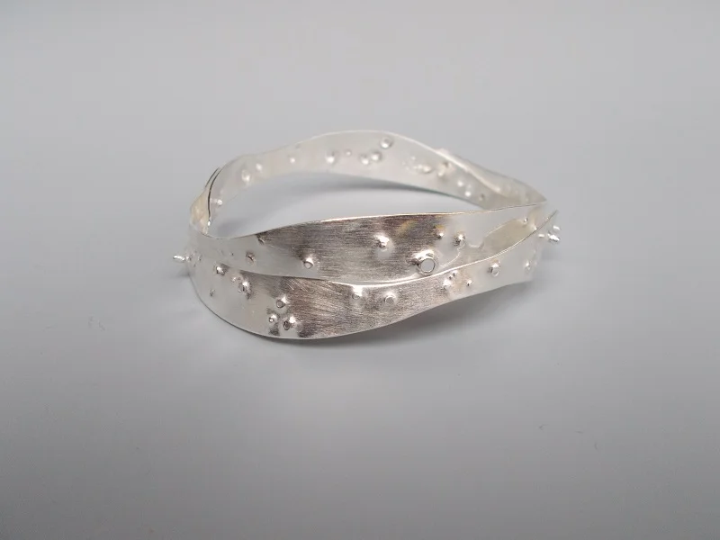 seaweed_bracelet.JPG