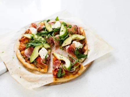 Avocado pizza