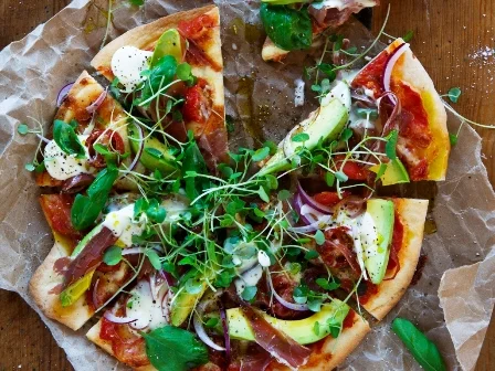 Avocado Pizza