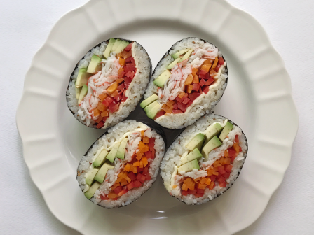 avocado onigirazu