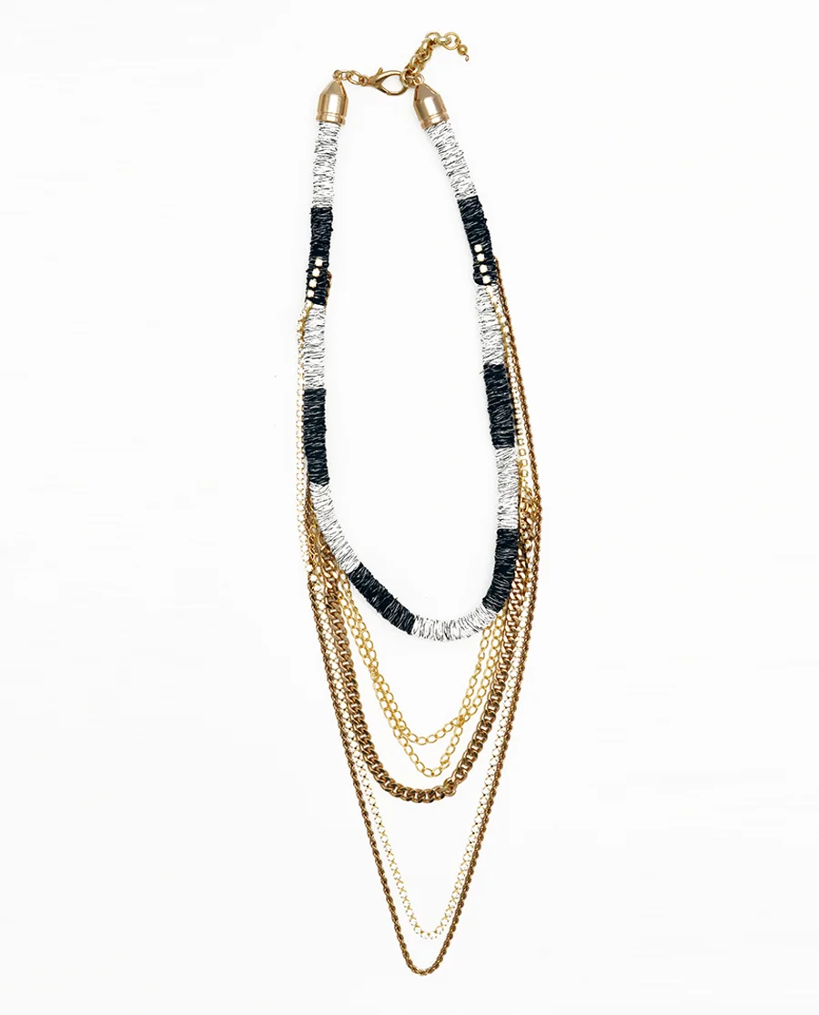 Freestyle Necklace in white & black