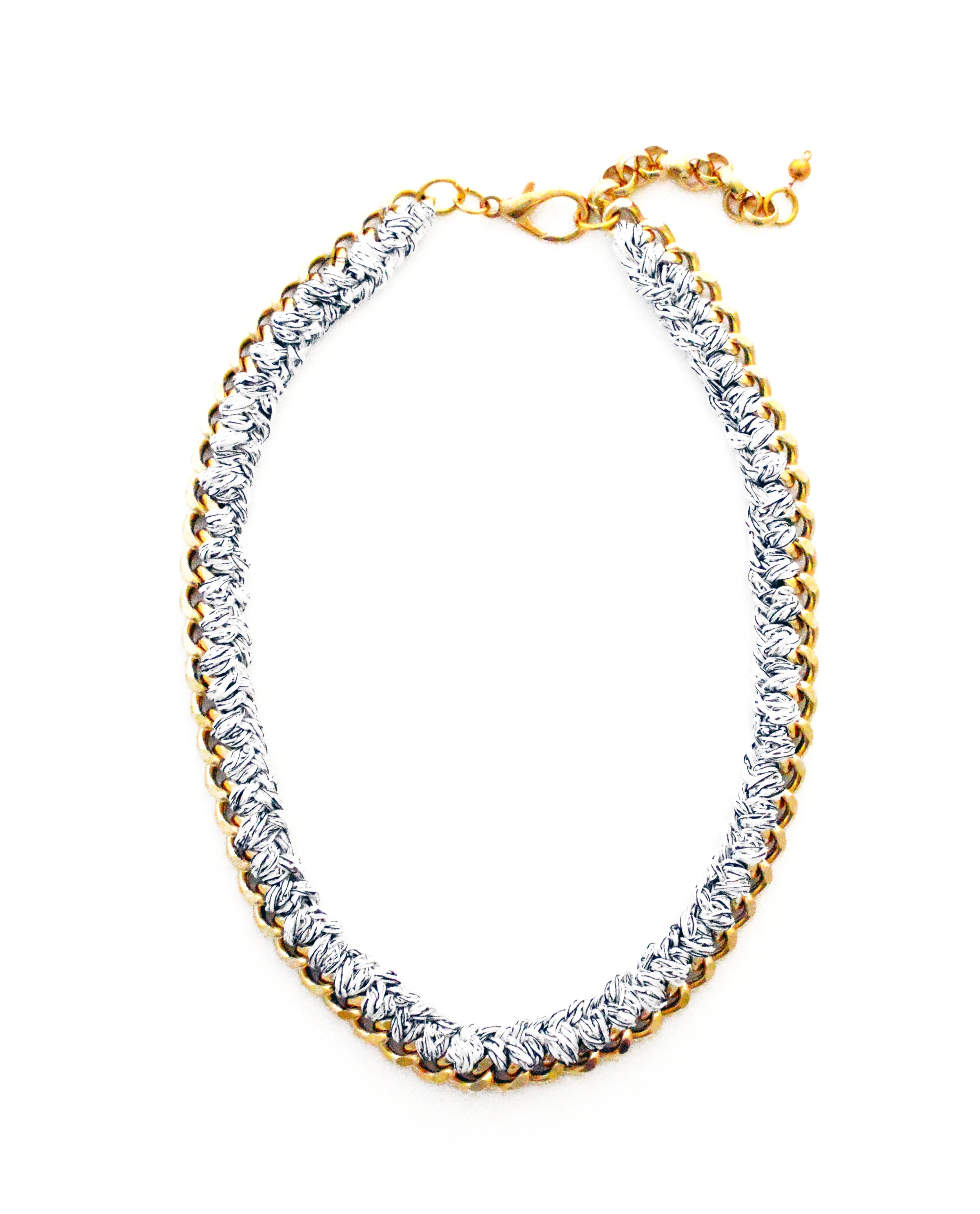 Single Weave Curb Necklace in White