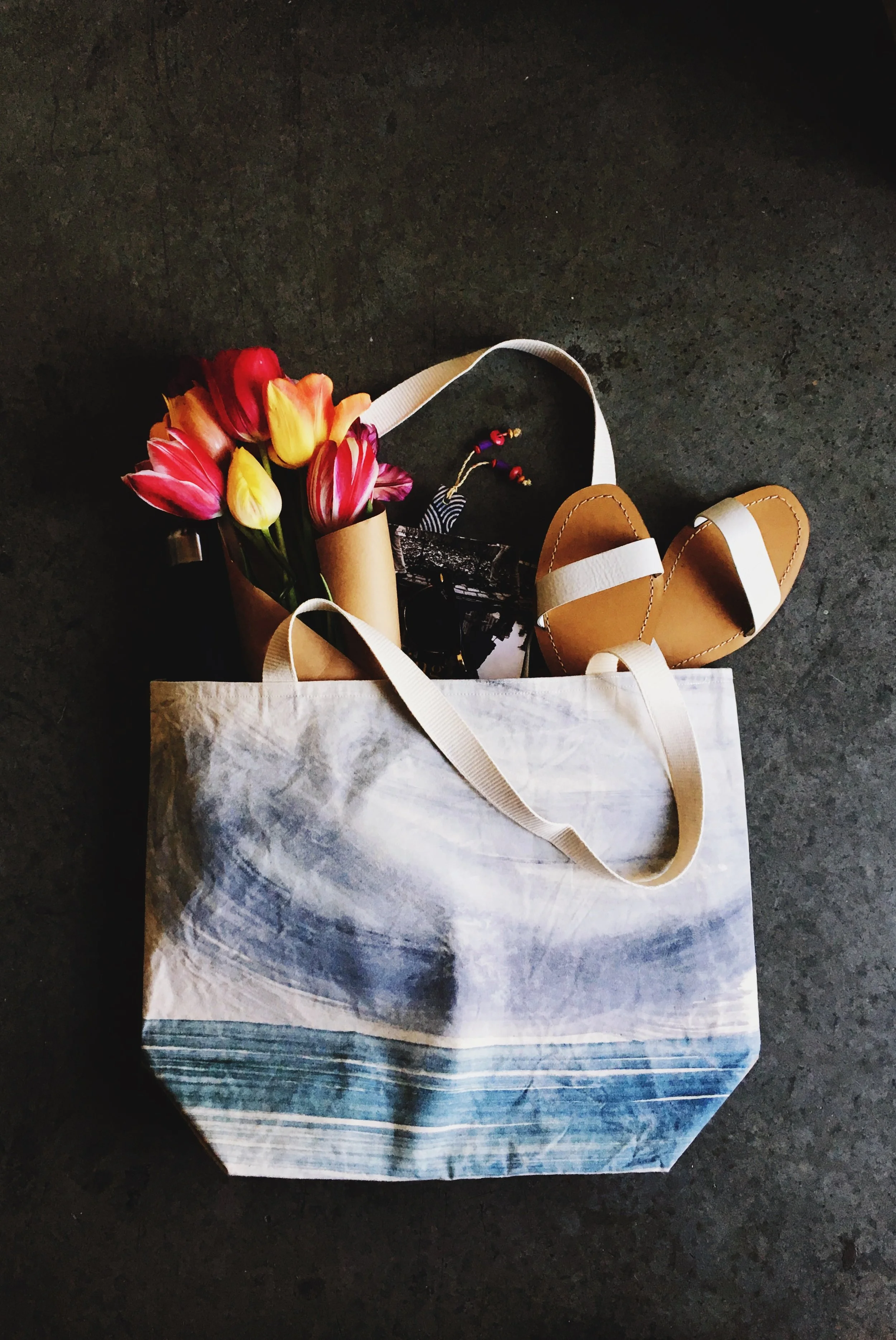 West Coast Babe Essential - The Tofino Tote