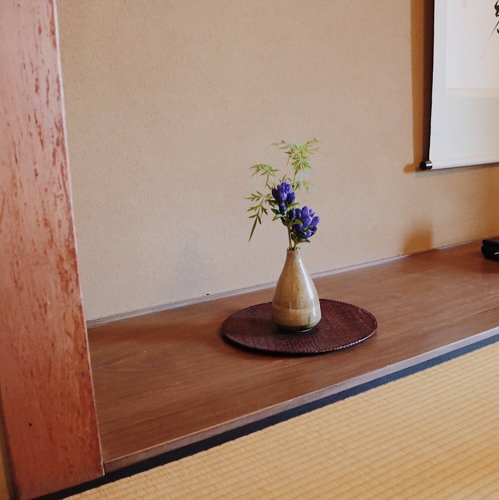Ikebana at Yoyokaku