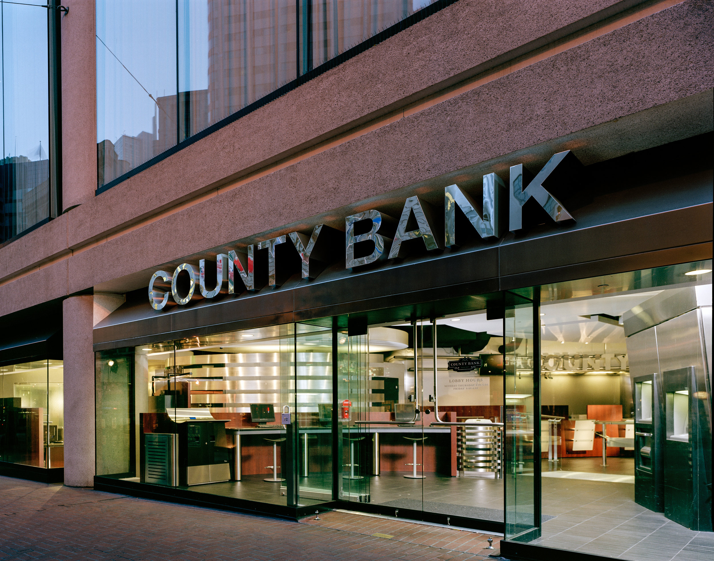 S.F. Bank: Photo -- Market Street entrance