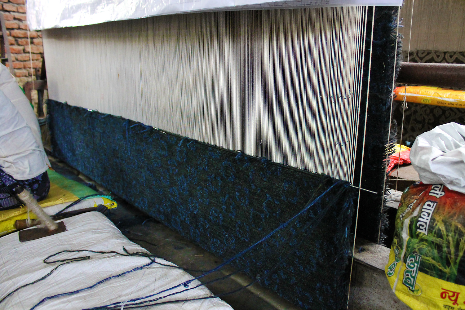 05_S2_Lapchi_Arrival in Dark Blue_on loom.jpg