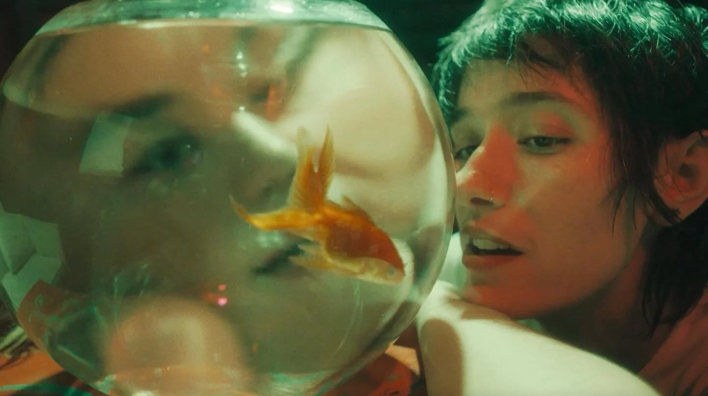 &ldquo;Mary&rsquo;s At The Carnival&rdquo; by @daisythegreatband 

Starring @alexandramcvicker
Directed, Produced and Edited by @kelleynicoledugan &amp; @mina_walker
Director of Photography: @adamkolodnydp
1st AC: @joneswill_jones
Grip: @briiiiiiiig
