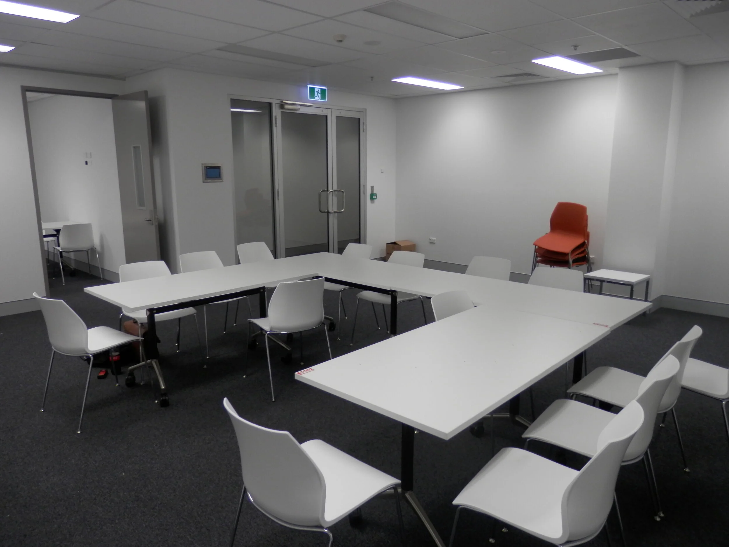 1827 Training Room-009.JPG