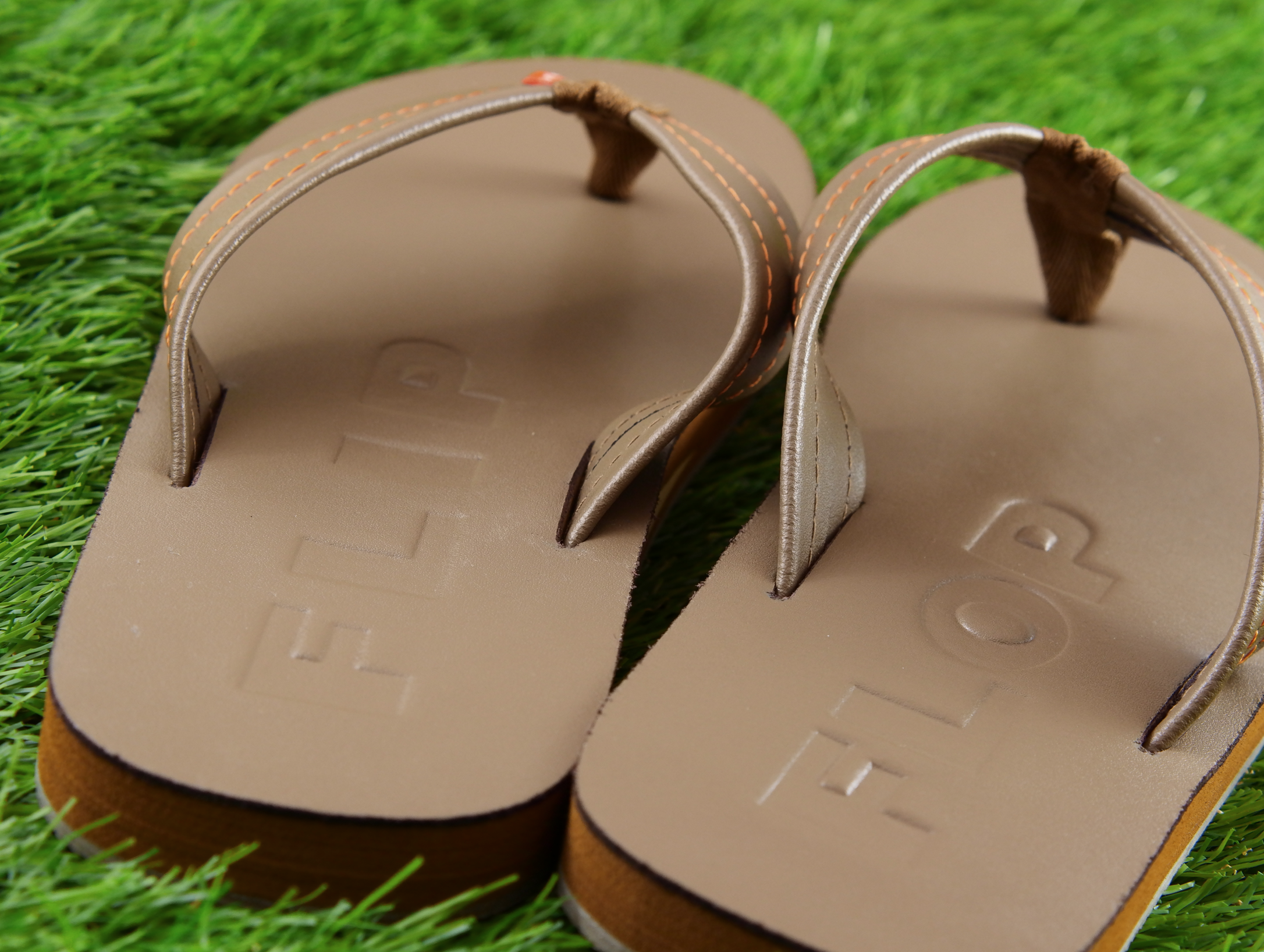 Drump.WTF, a Purpose-Driven Anti-Trump Retail Brand, Launches “Freedom Flops” on Drumpf.WTF & Amazon.com