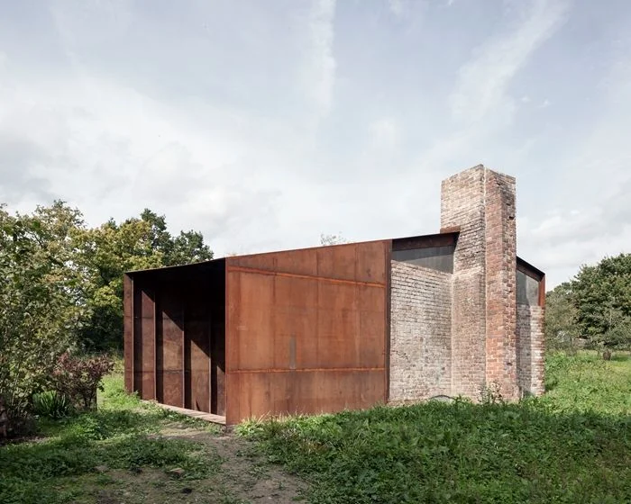 studio-in-a-ruin-east-sussex.jpeg
