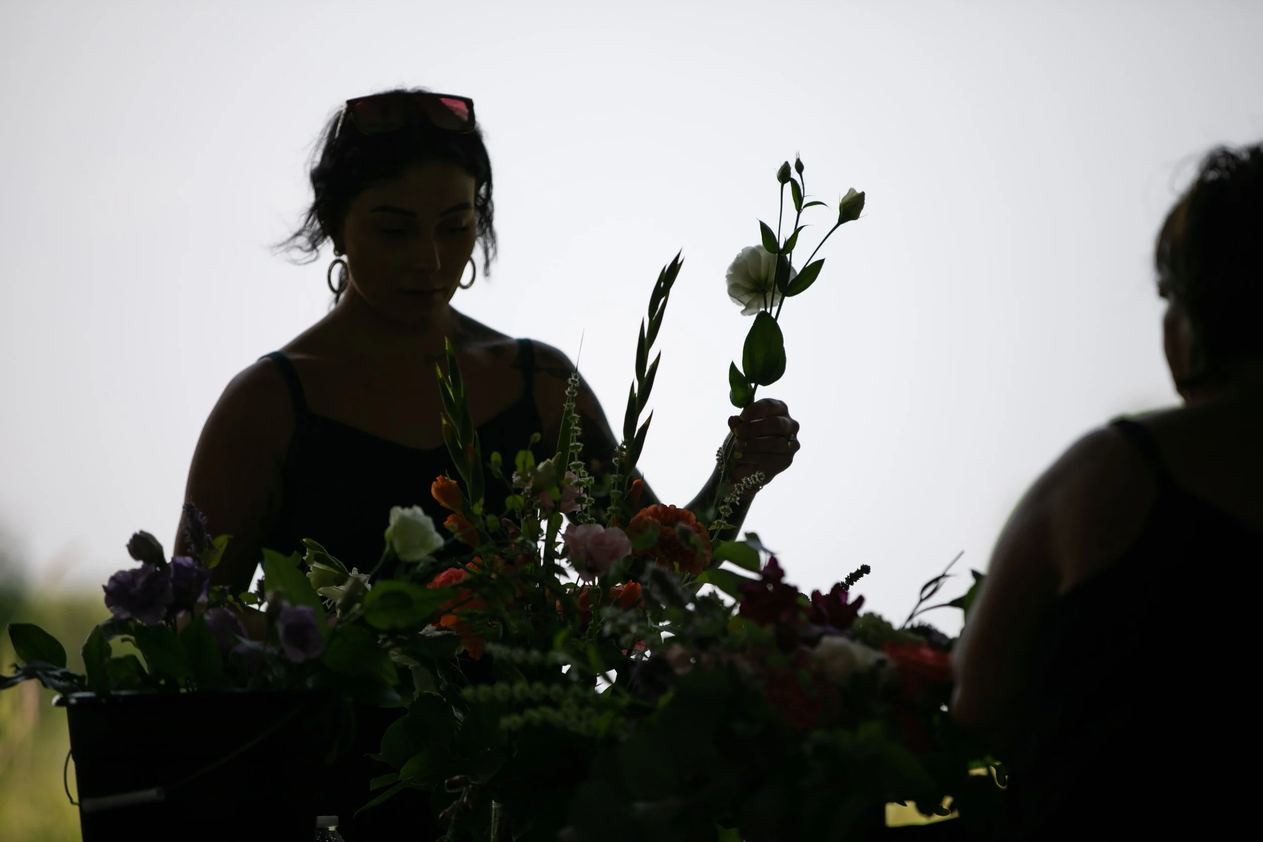 8.8.2021_GardenViewFlowers Summer Design Workshop_FAVORITES-8032.jpg