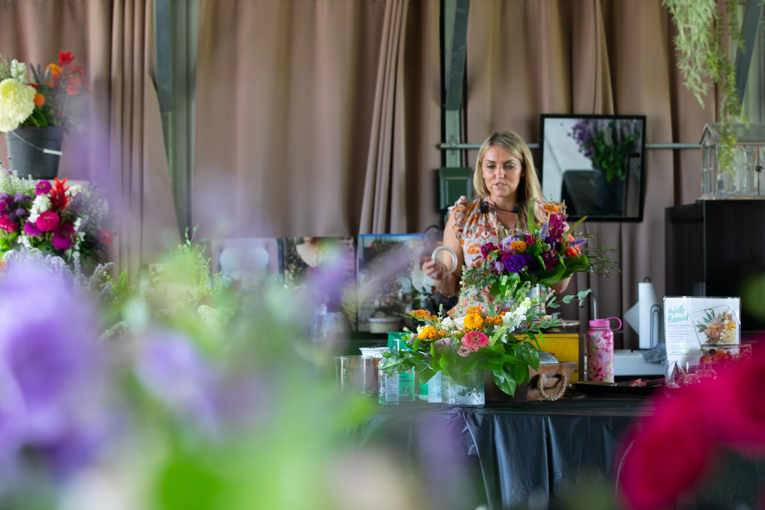 8.8.2021_GardenViewFlowers Summer Design Workshop_FAVORITES-7993-2.jpg