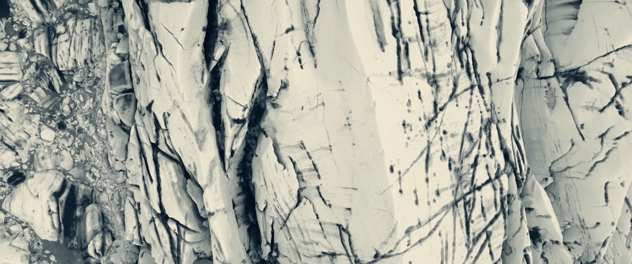 KLANGKARUSSELL – MORA