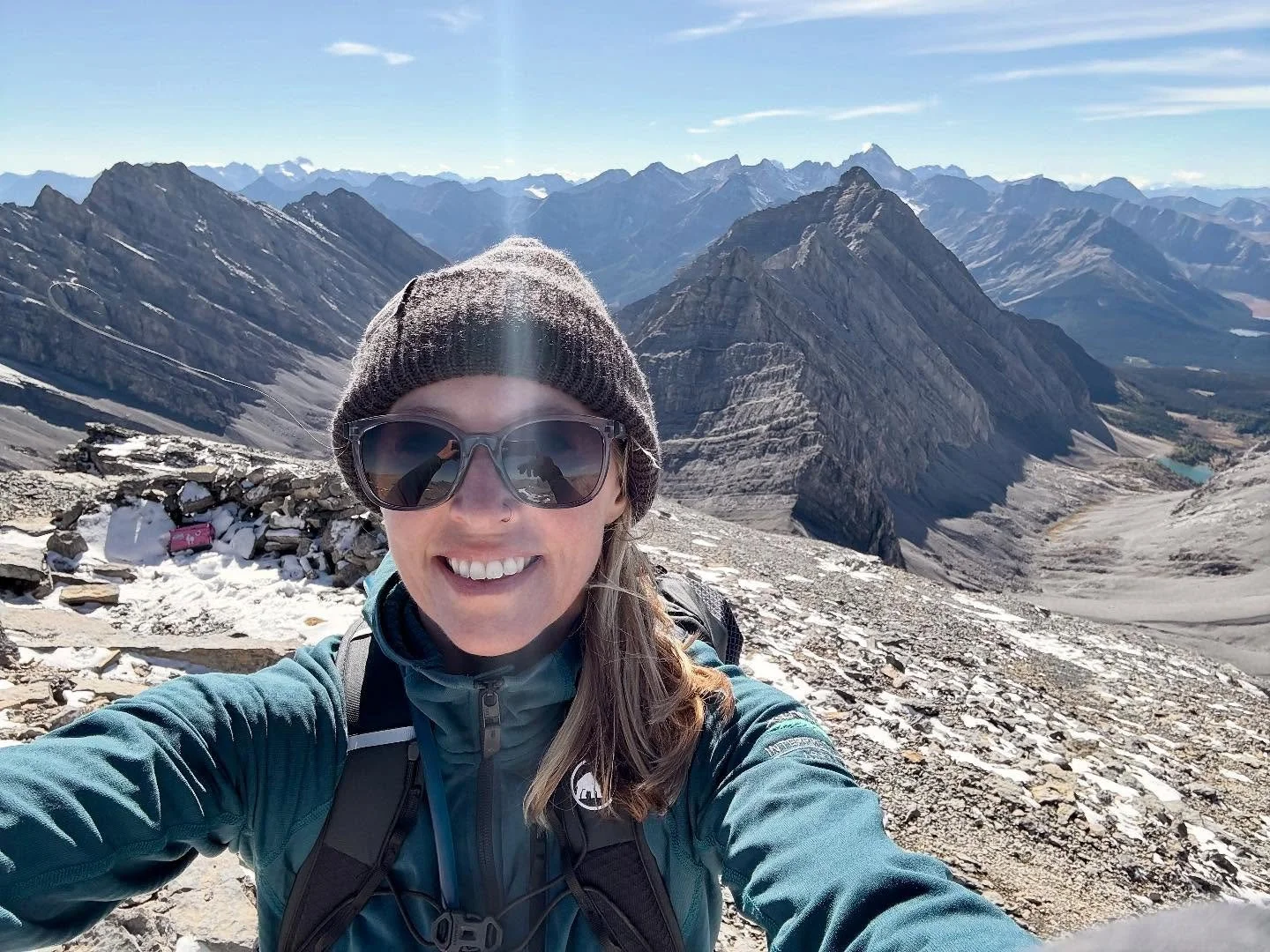 The Fortress, solo trip recap

🏔️ 20.5km
🏔️ 1,456m elevation gain
🏔️ 3016m max elevation
🐏 6 bighorn sheep

A day to flow up the mountain, be with my thoughts, and listen to the land. A day of gratitude 💕