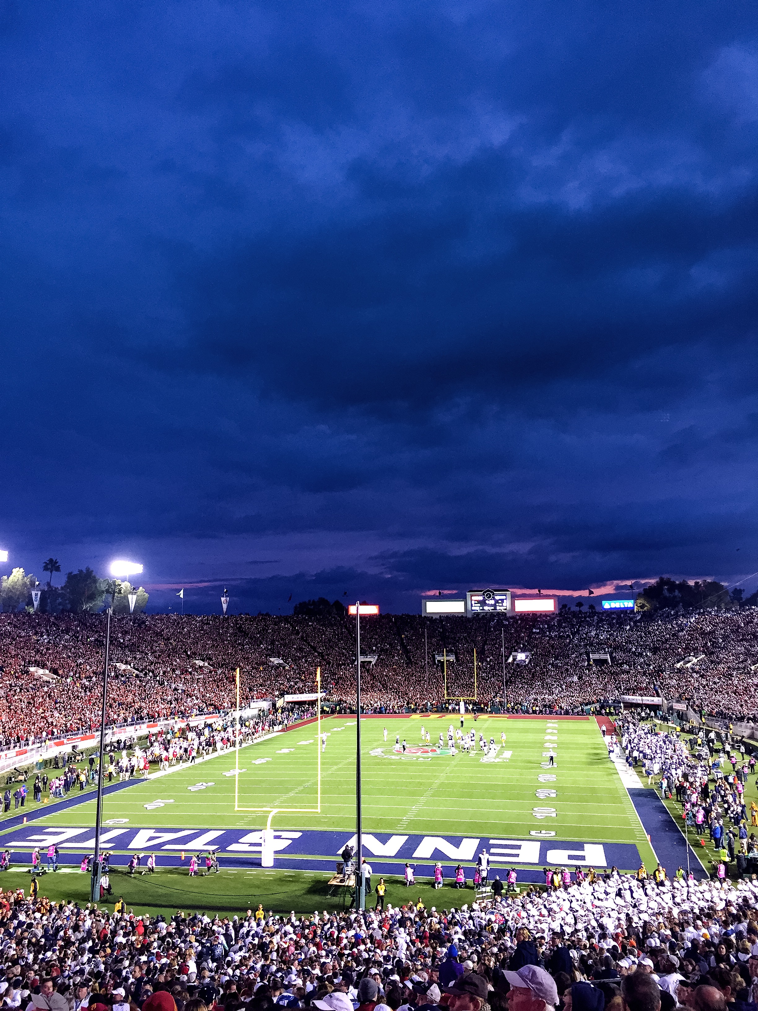 Rose Bowl Stadium - Pasadena, CA