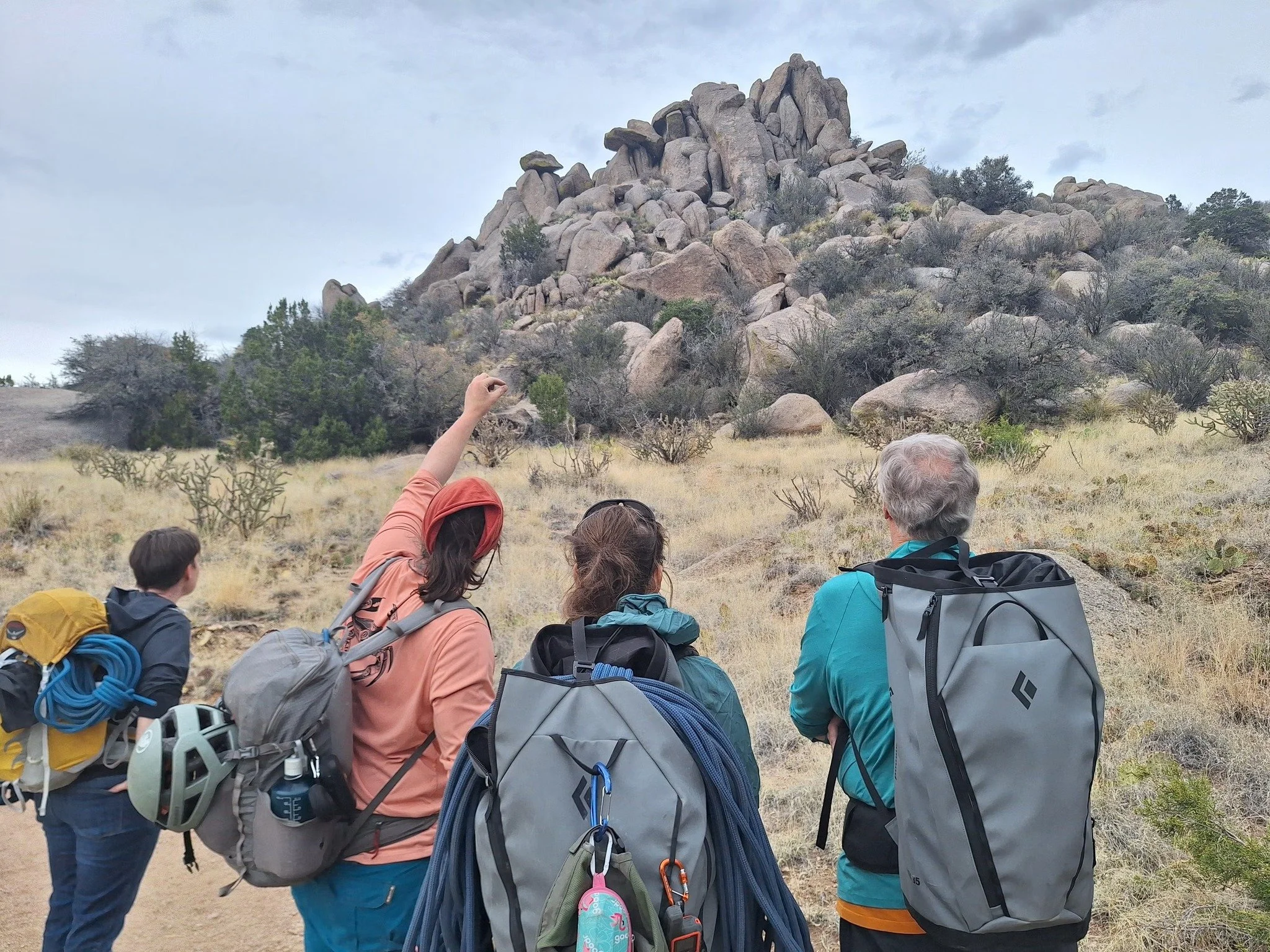 TNT at the Zoo led by NMMC Climbing Trip Leaders Charli F. and Brian M. #sportclimb #nmmc #Sandiasnm #Sandiasnewmexico #nmmountainclub #sportclimbing #nmadventure