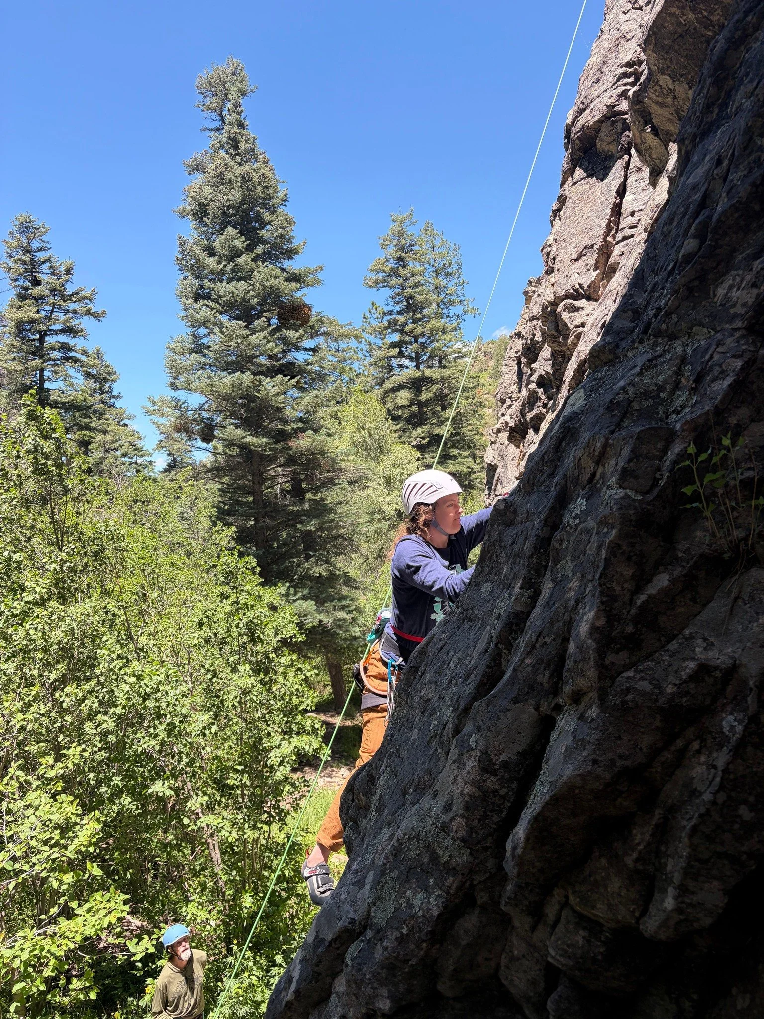 TRAD LEADING at Comales Canyon (Water Wall) led by NMMC Climb Trip Leader Anna B #sportclimb #nmmc #tradcragging #nmmountainclub #nmadventure