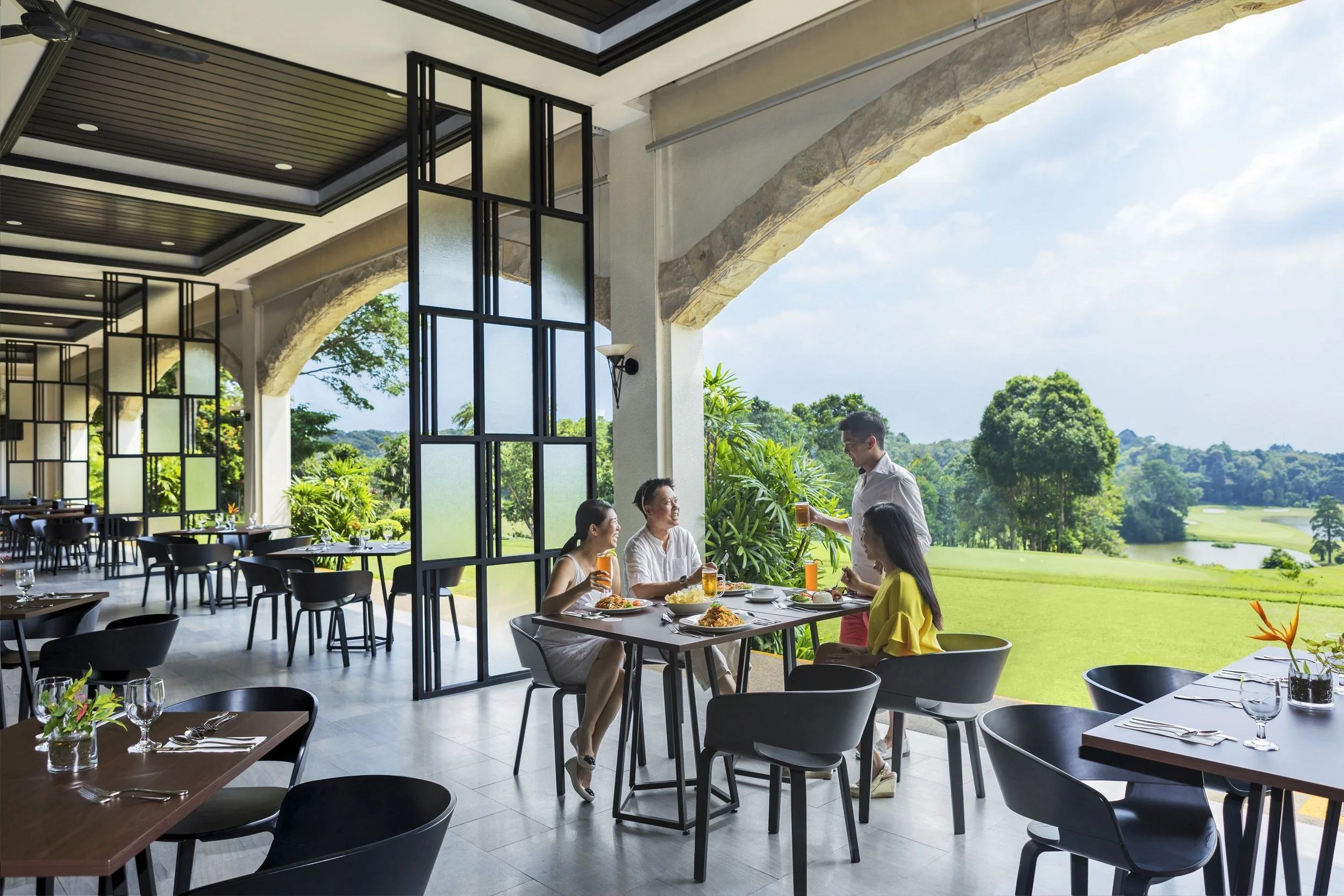 Restaurant_02.jpg