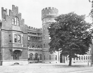 Tillbyggnaden från år 1911. Kulturens arkiv.