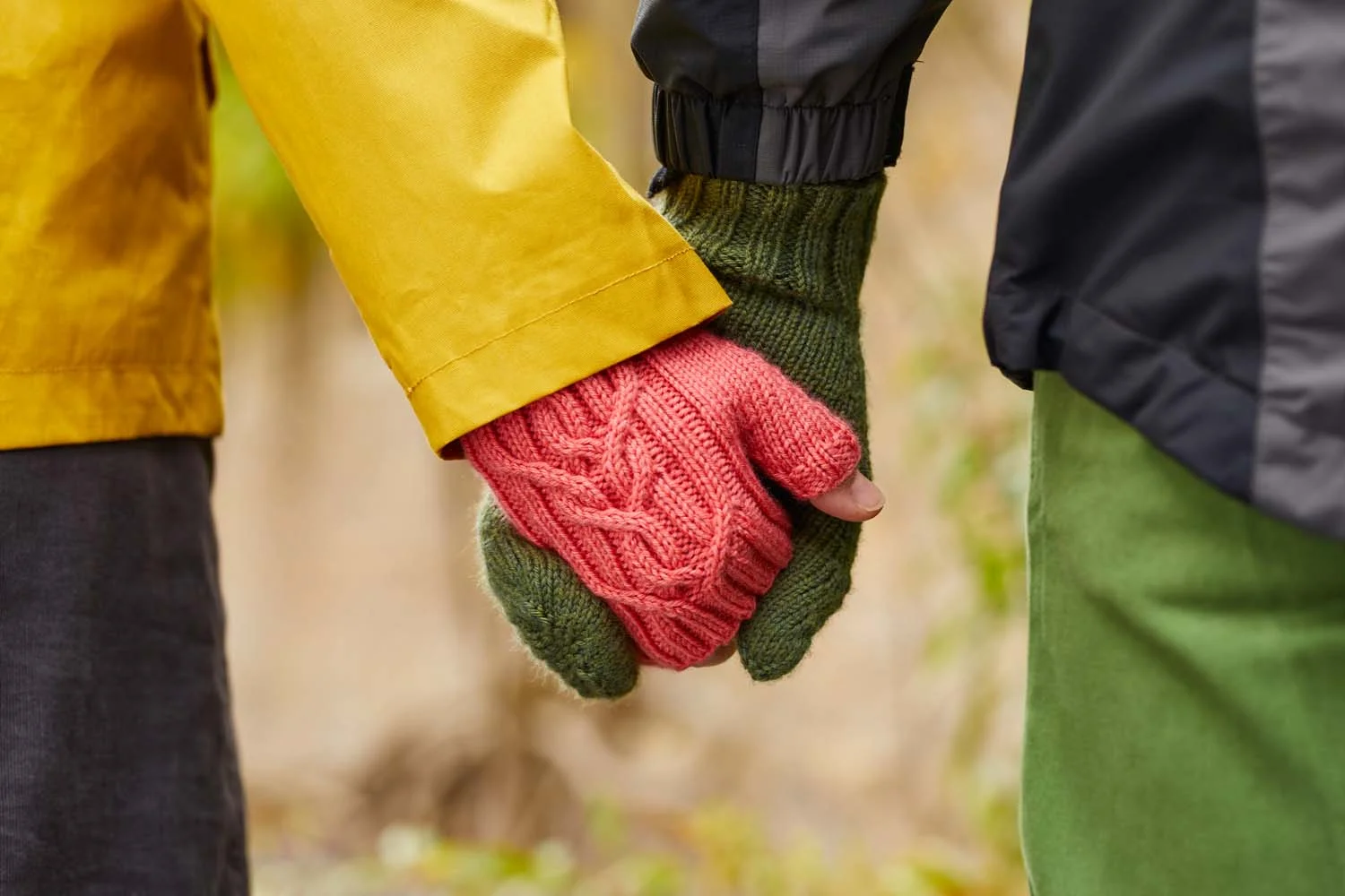 The Otrera pattern comes in two versions, mittens and fingerless mittens (or mitts for short!). Image ©Jesse Wild.