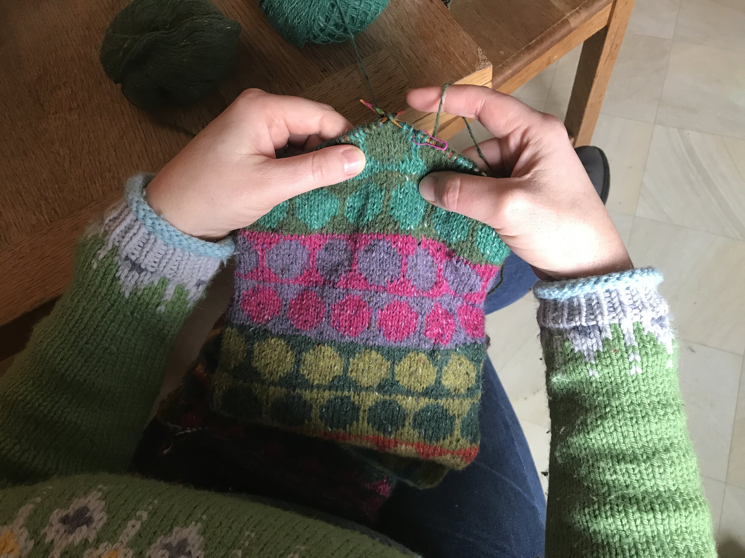 Knitting inside out — Arnall-Culliford Techniques