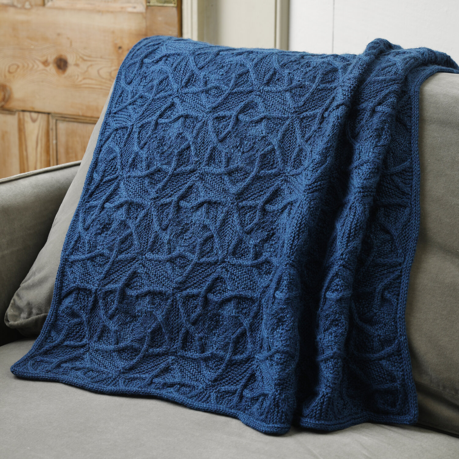 Pleione Blanket from Something New to Learn About Cables 
