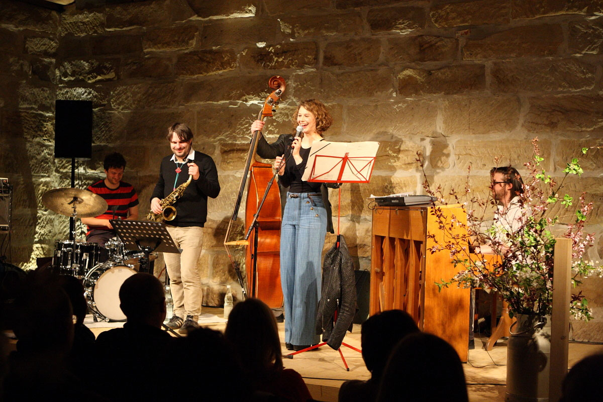 Anna-Maria-Sturm-Quintett_Gig-in-Putzenstein.jpg