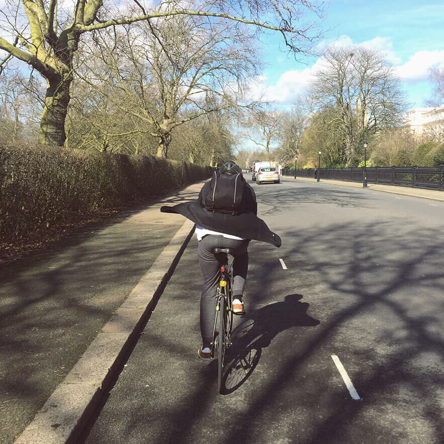  CAPED COMMUTER 