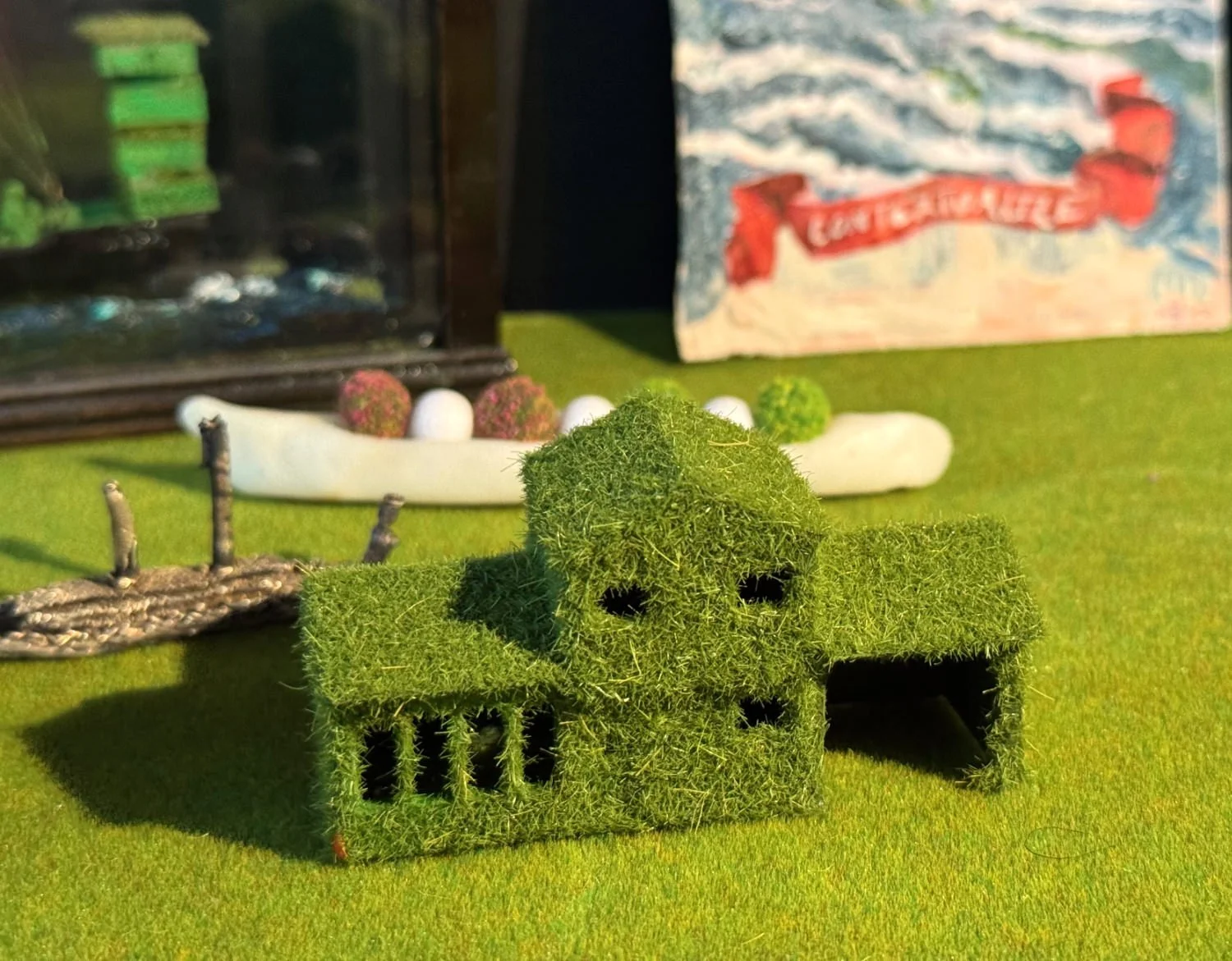 2E47 grass house 2 X.jpg