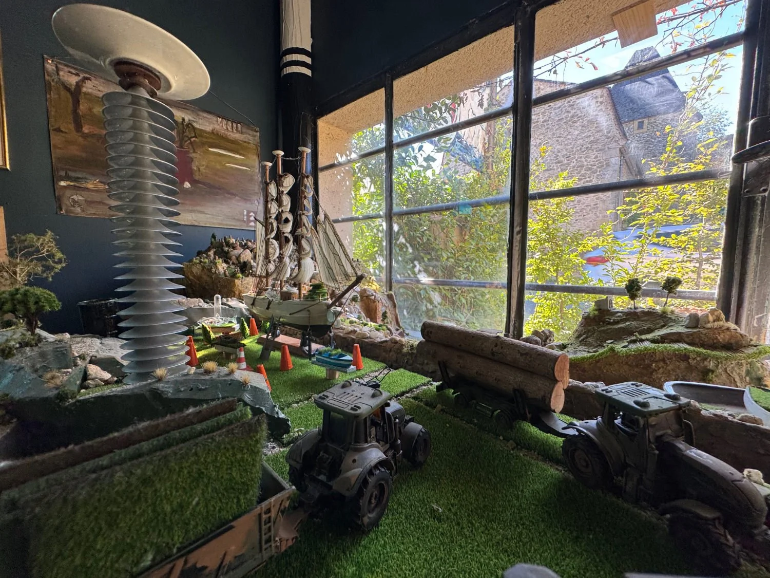 2E39 int det 23 * .jpg