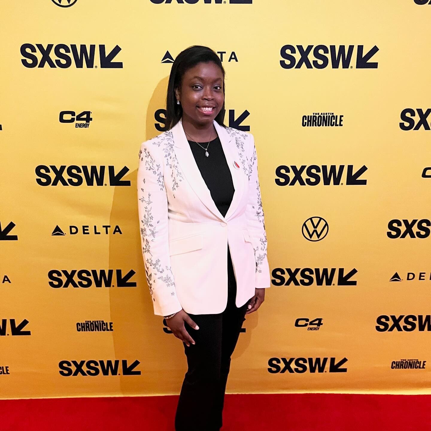 Ramadan America &amp; &ldquo;The Eid Gift&rdquo; appreciation post 💚

Had a show-stopping screening of Ramadan America at The Muslim House @ SXSW!! It was an amazing event that proves there is a HUGE appetite for Muslim stories out there 🙏🏾🌙

Sho