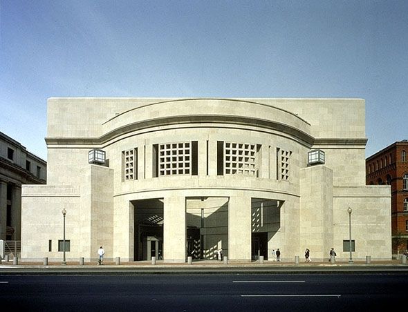 Holocaust Museum