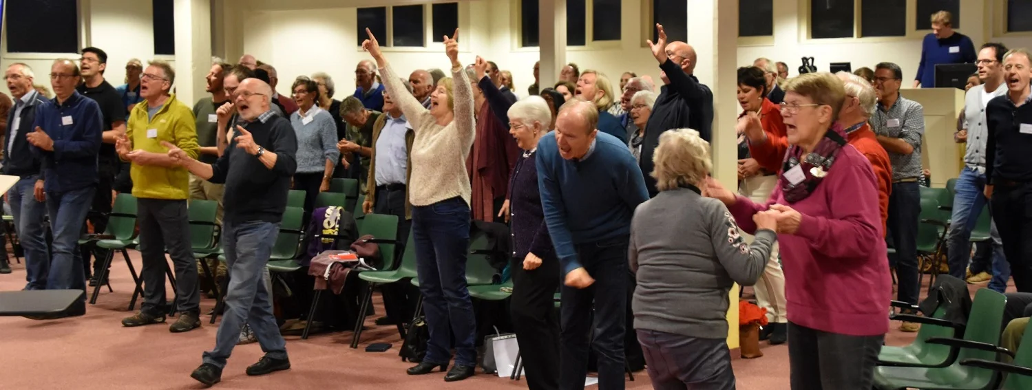 Berkel 5-7 April Worship 010.jpeg