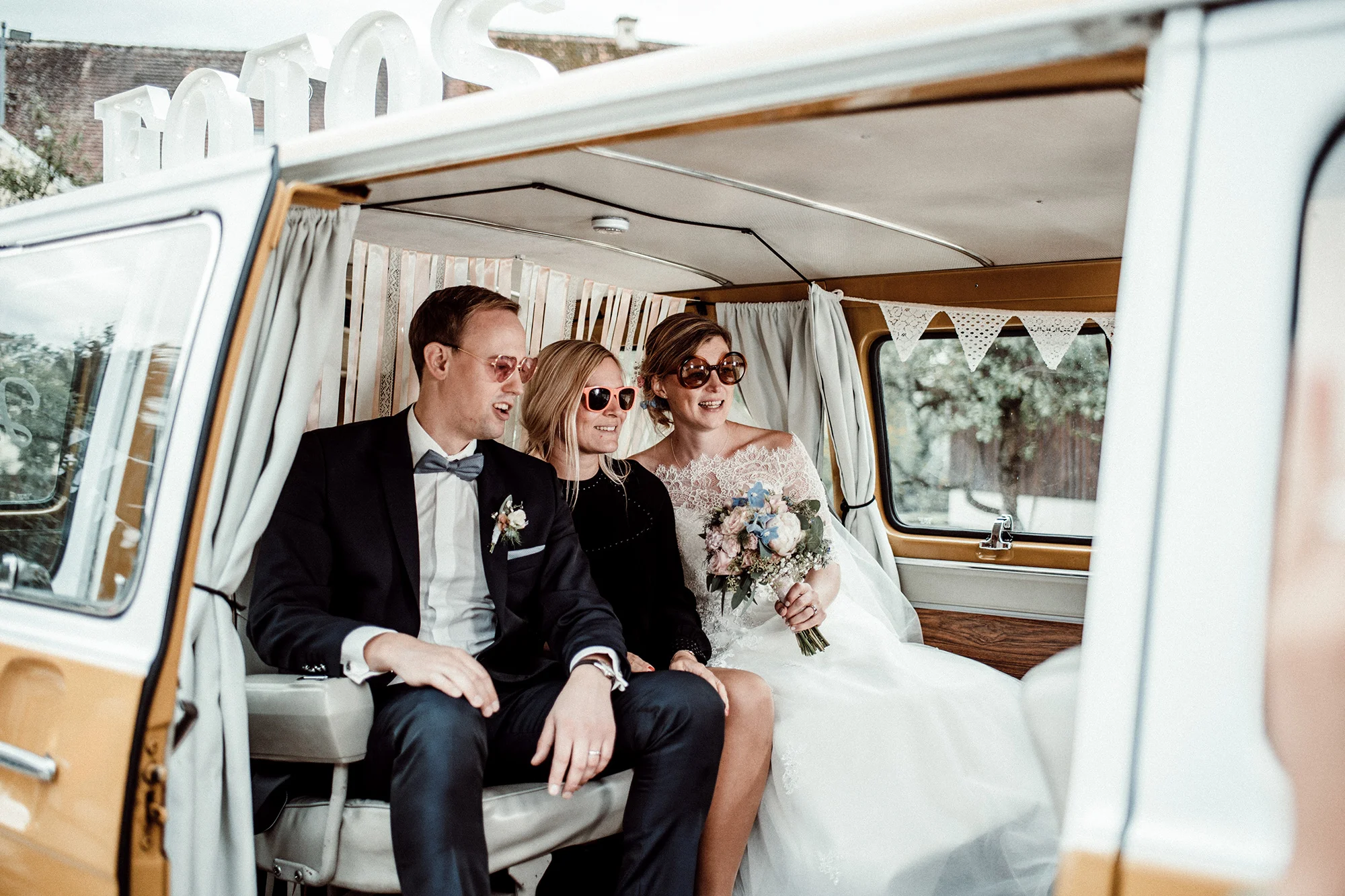 Fotobus-Jimmy-Fotobulli–Hochzeit-Fotobooth-Fotobox-V24.jpg