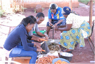 Preparing food at Kiambu Primary School