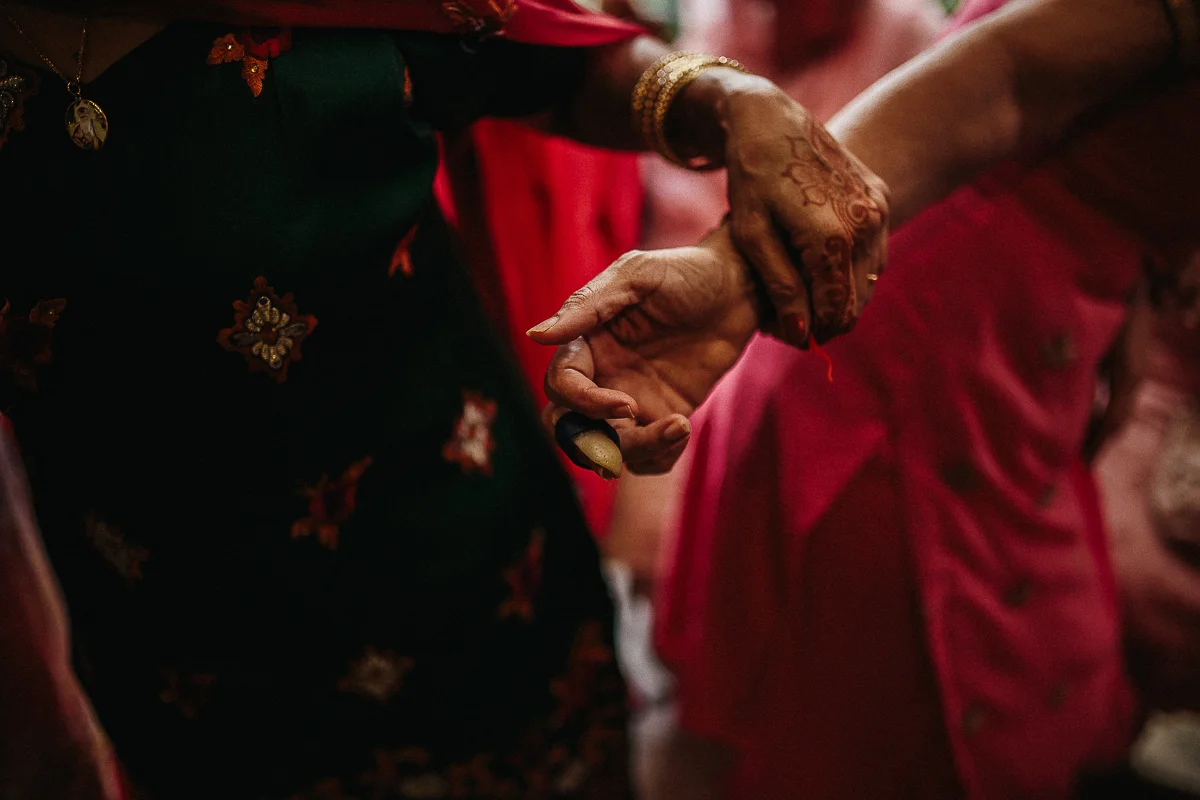 Punjabi wedding photographer (48 of 150).jpg
