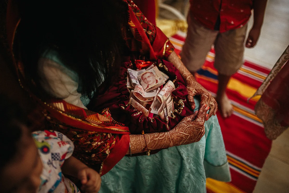 Punjabi wedding photographer (70 of 150).jpg
