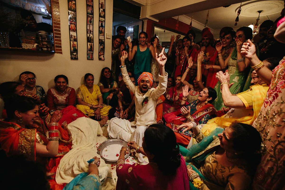 Punjabi wedding photographer (100 of 150).jpg