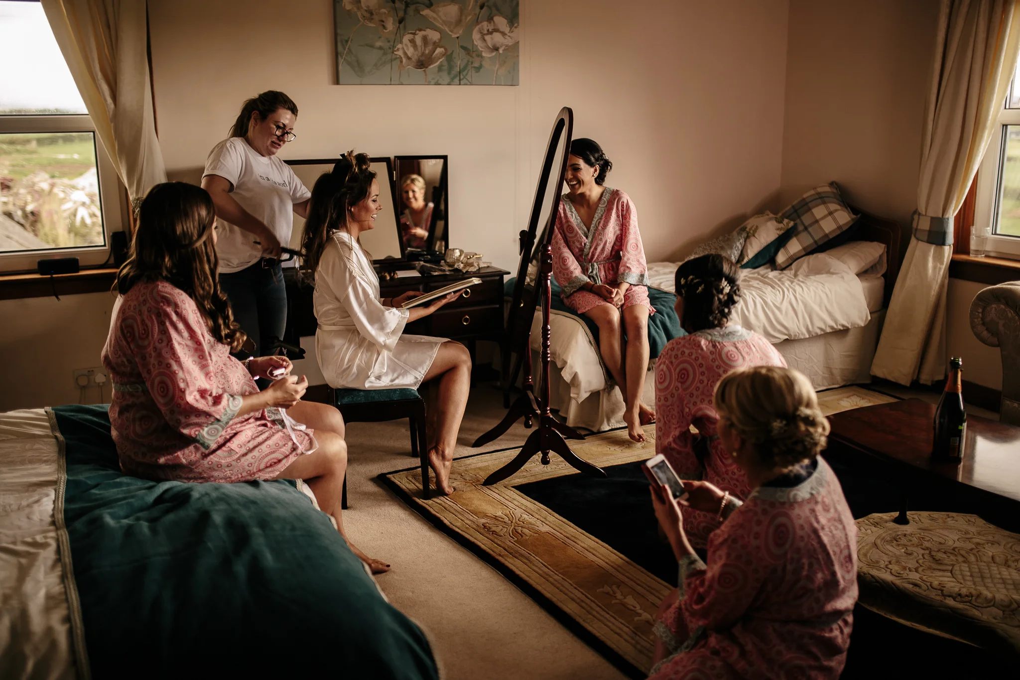 bride and bridemaids getting ready(36 of 197).jpg