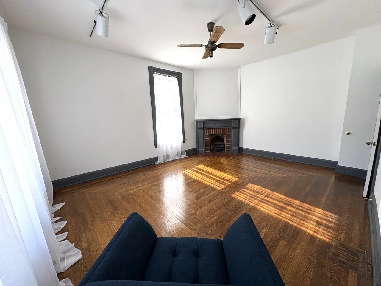 7F191B77-9120-4198-AFD9-AA4C0C1D99D9 Large.jpeg