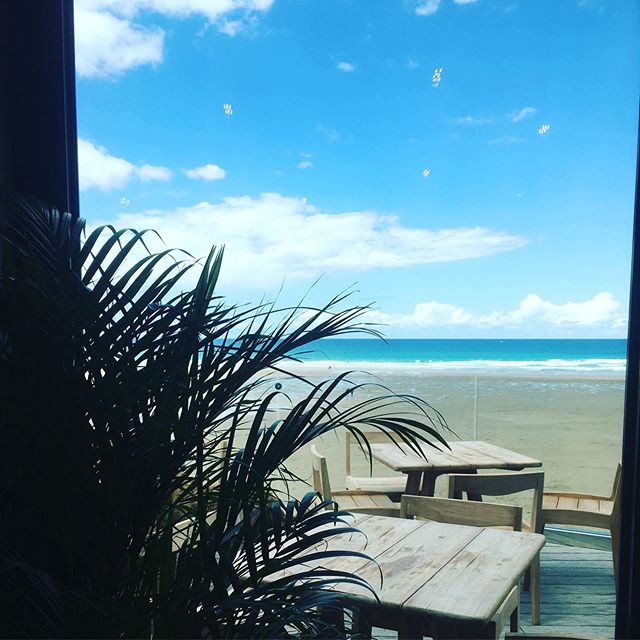 Have you checked out the new addition to @watergatebay? @watchfulmary is the perfect place to watch the sunset over a cocktail with tapas... 🥂☕️🌅 #sunsetsandcocktails #rockpoolholidays #watchfulmary #watergatebay #cornwall #dogfriendly