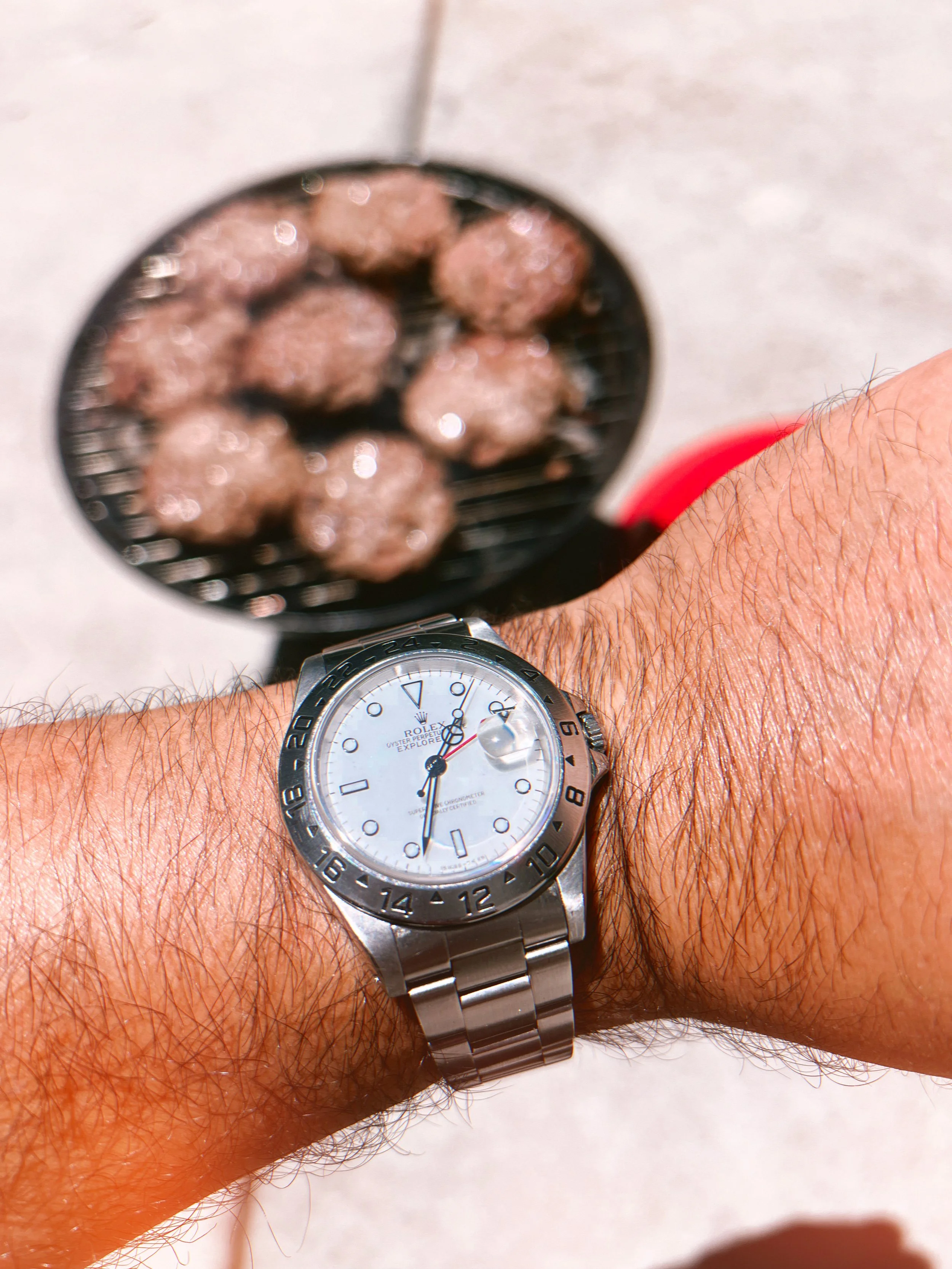 Memorial Day things. 🍔🇺🇸
-
#burger #usa #grill #memorialdayweekend #rolex