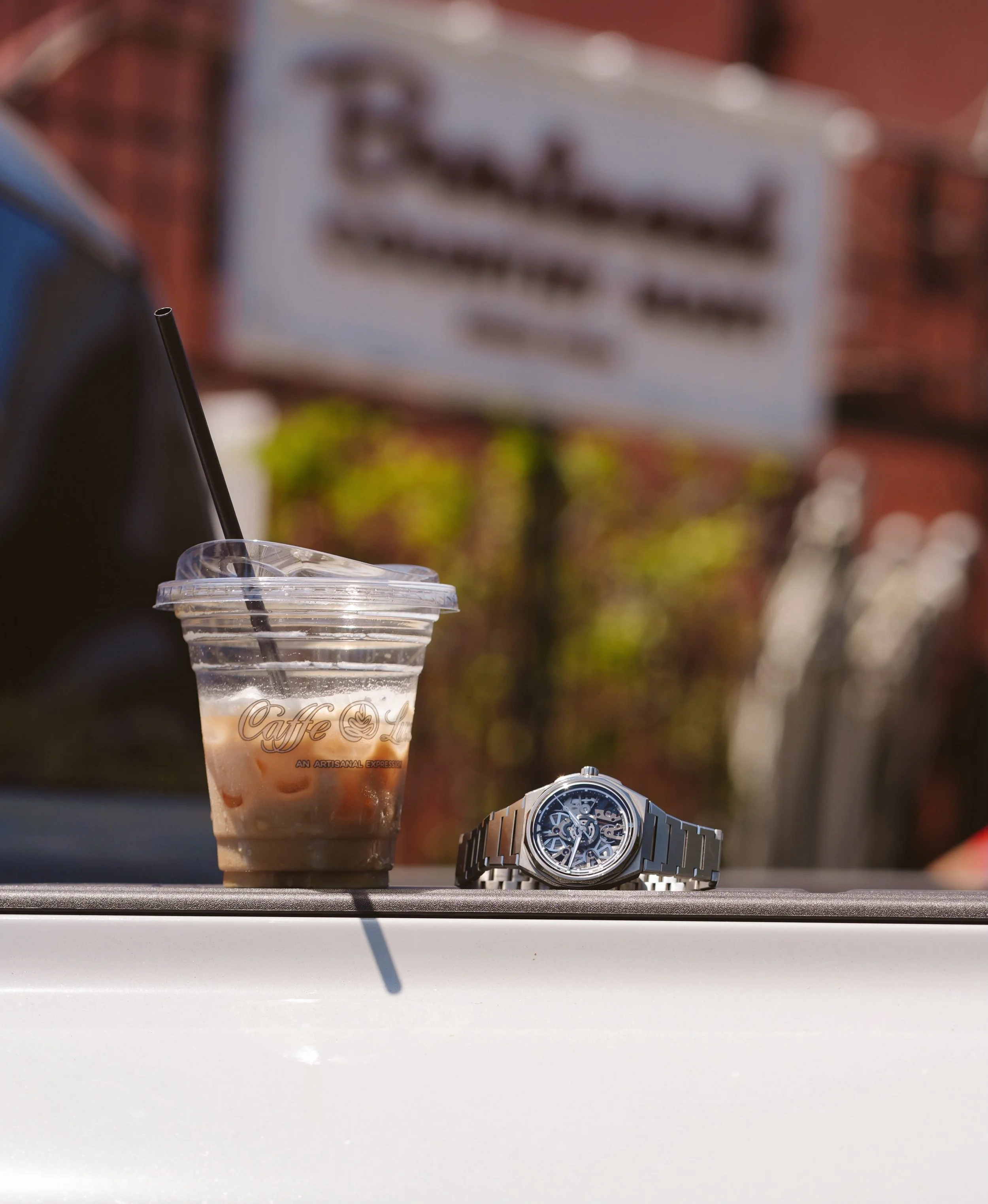 Great coffee, a nice watch, and a beautiful day in Brentwood.
-
#brentwood #losangeles #coffee #horology #socal