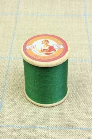 three-fil-au-chinois-thread-display-90-cotton-thread-spools-100m.jpg